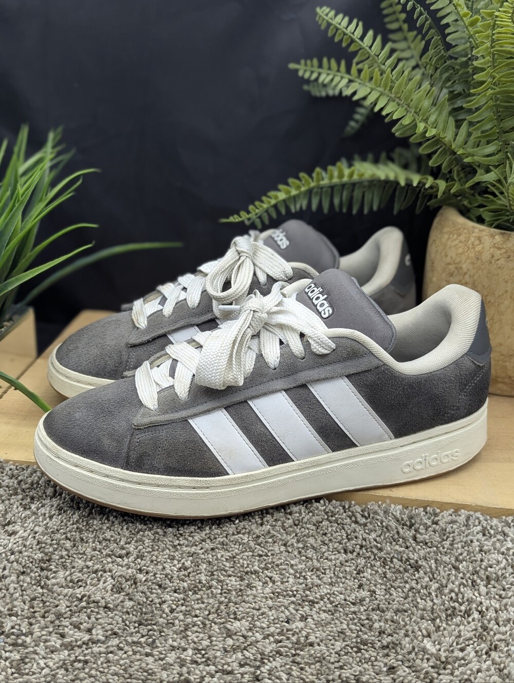 Adidas Grand Court Alpha Grey Mens Sz 11.5 Running Walking Casual Comfort Shoes
